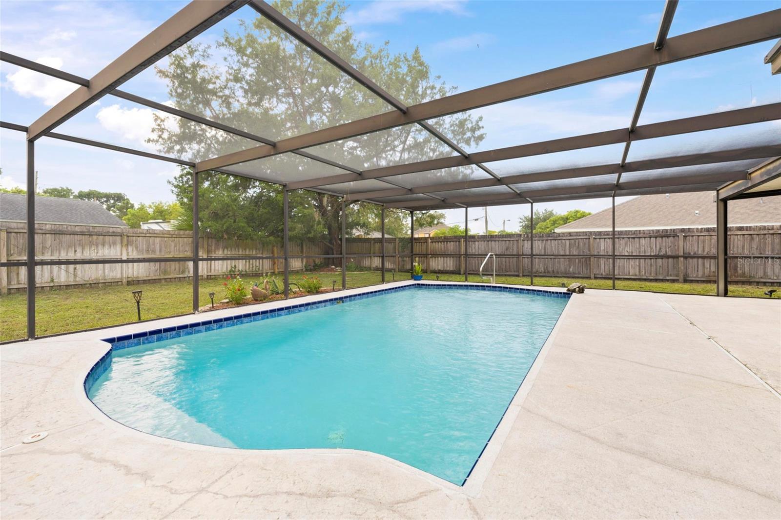 Image 43 of 51 For 11232 Topaz Street