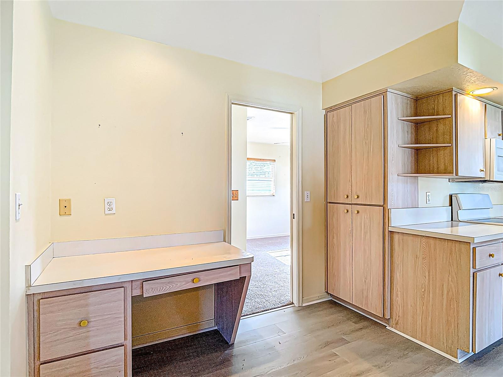 Image 10 of 36 For 4611 Addax Drive
