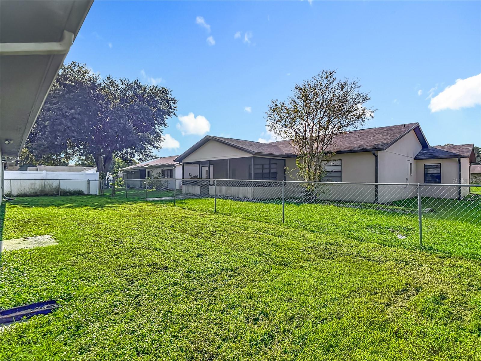 Image 27 of 36 For 4611 Addax Drive