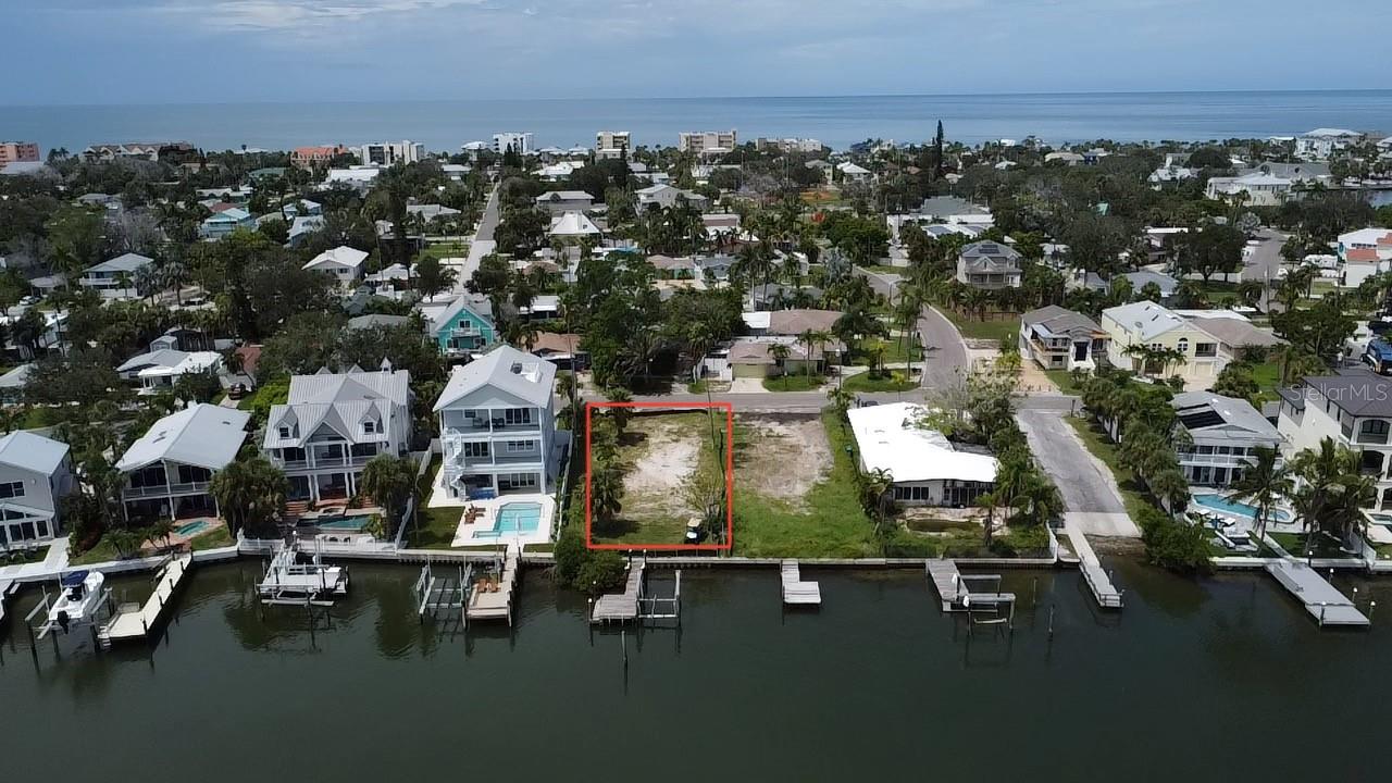 Image 3 of 13 For 1213 Bay Shore Boulevard