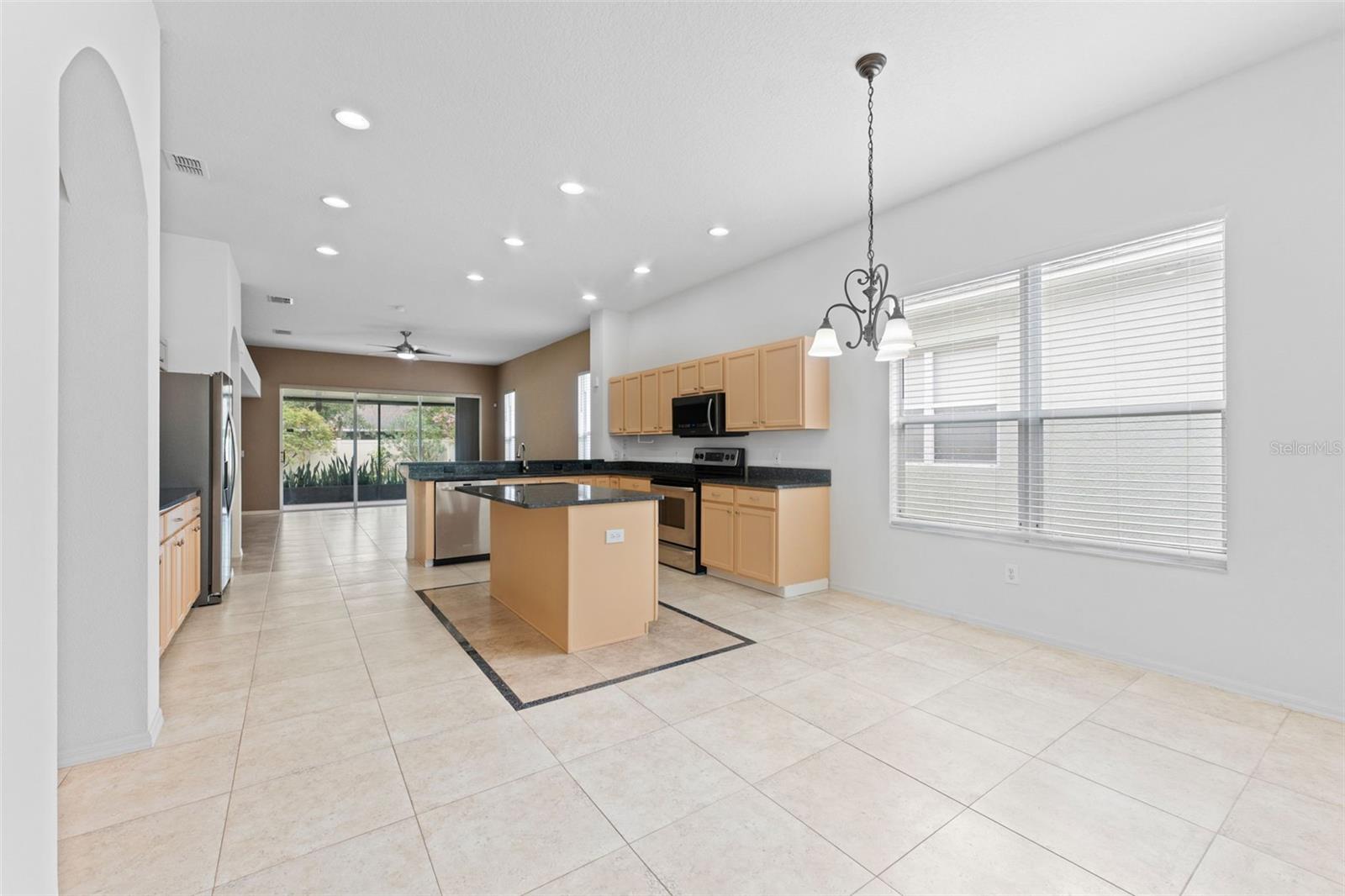 Image 11 of 31 For 7743 Bingham Court