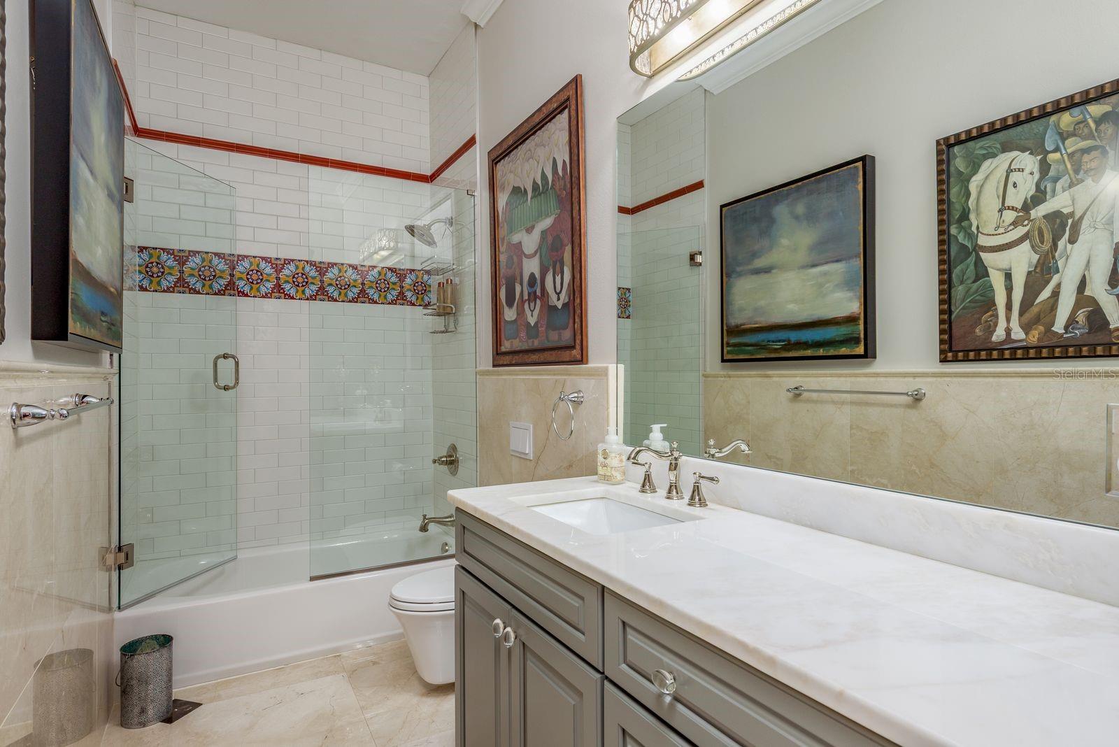Listing photo id 26 for 7974 9th Avenue S