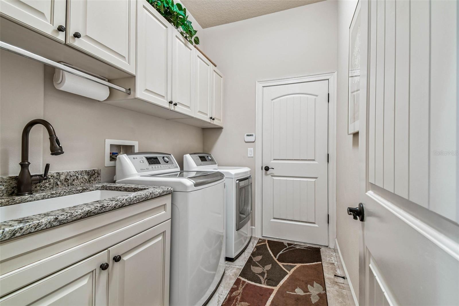Image 32 of 60 For 3029 Wentworth Way