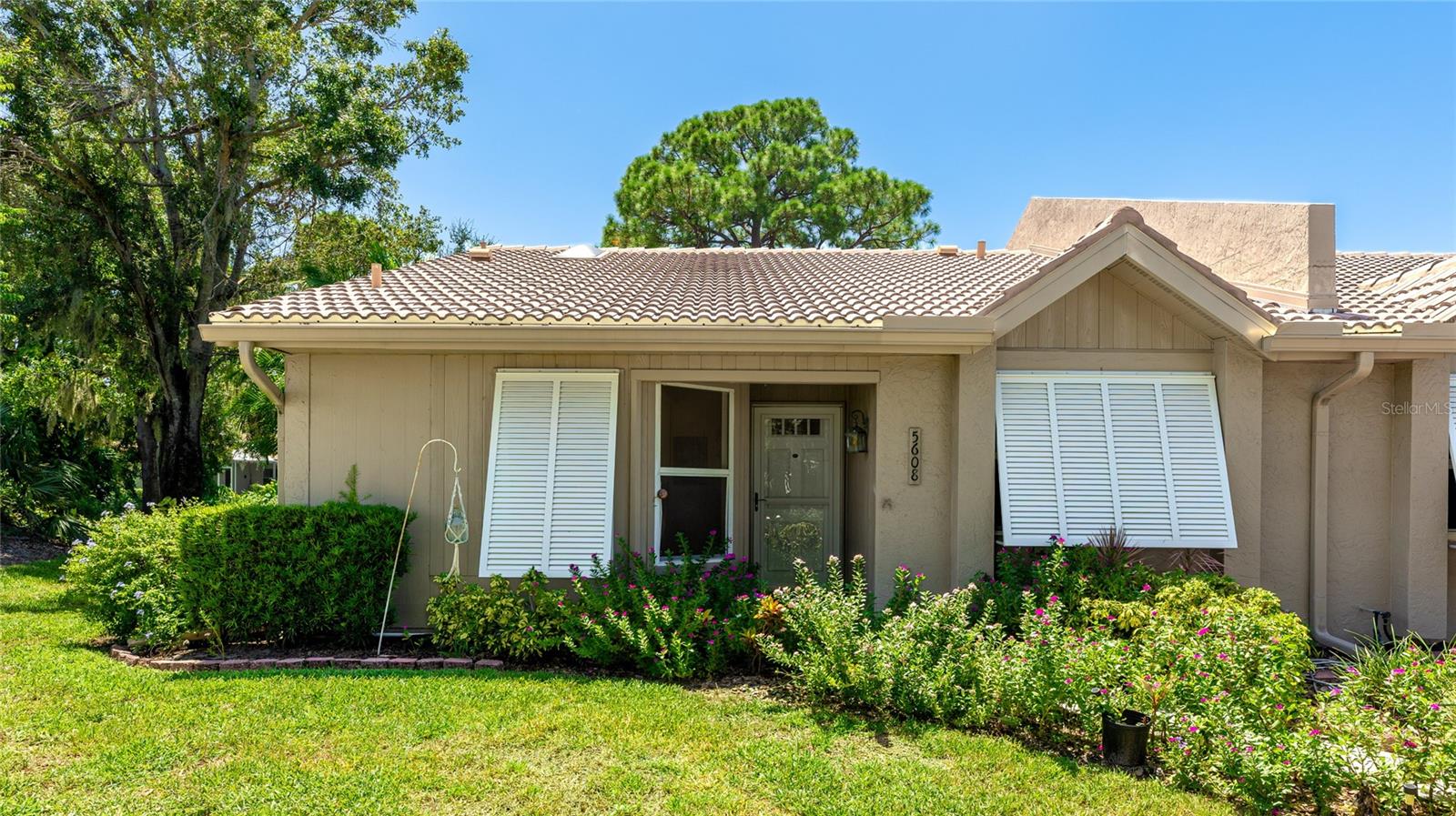 Details for 5608 37th Street E 1, BRADENTON, FL 34203