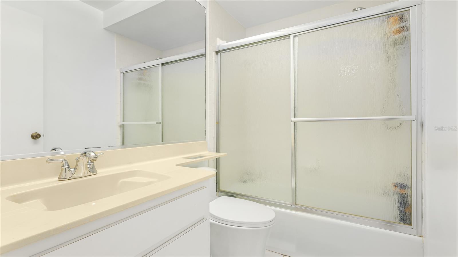 Image 21 of 25 For 5608 37th Street E 1