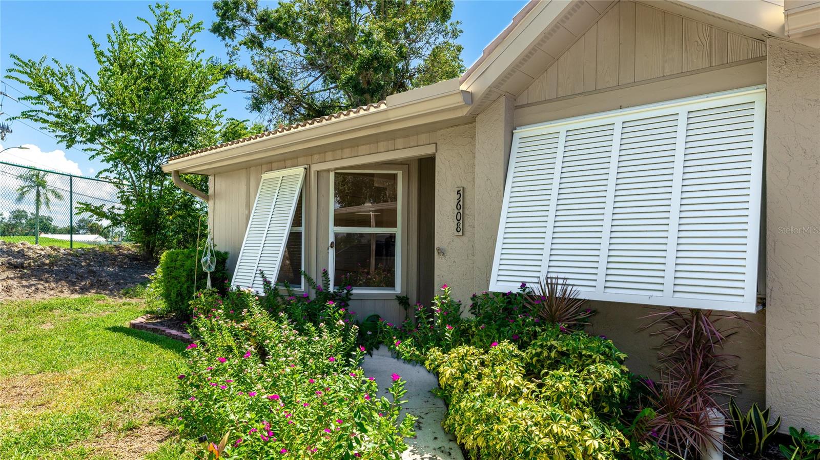 Image 8 of 25 For 5608 37th Street E 1