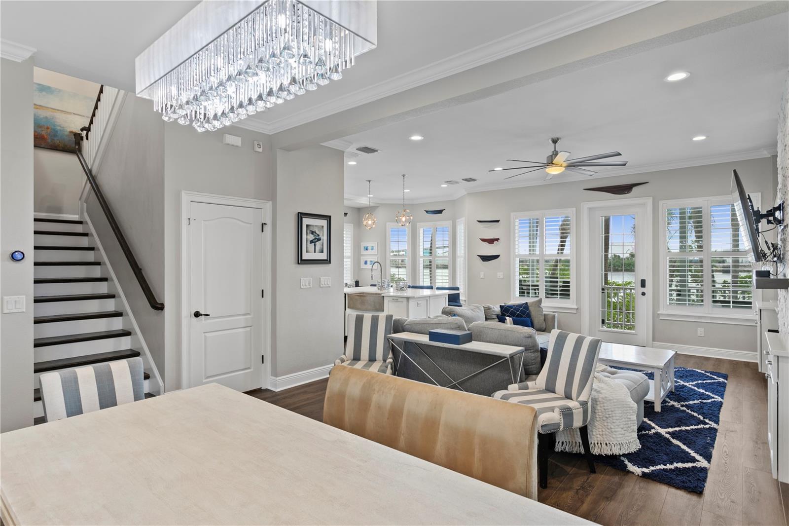 Image 12 of 79 For 928 Hemingway Circle