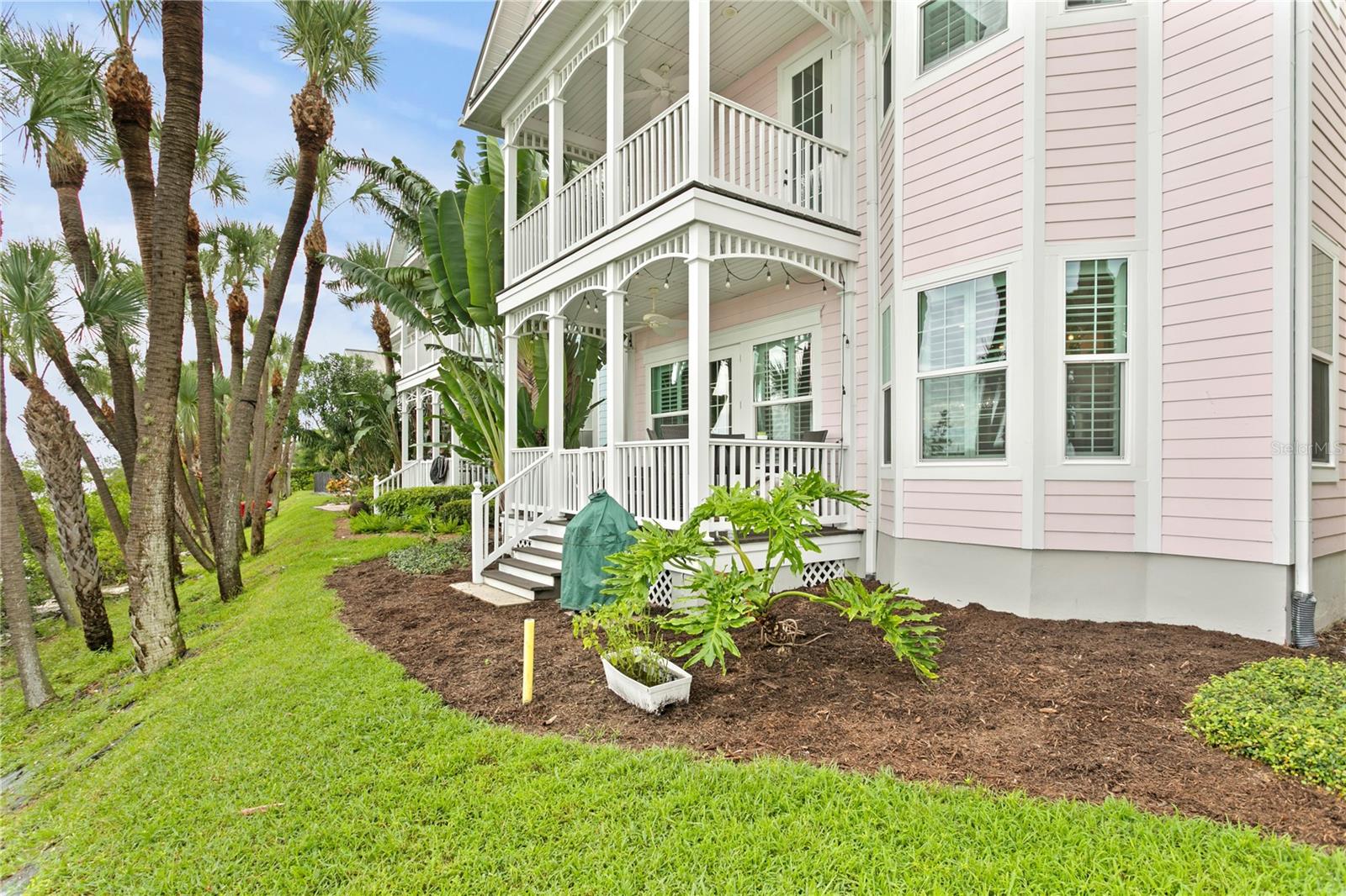 Image 31 of 79 For 928 Hemingway Circle