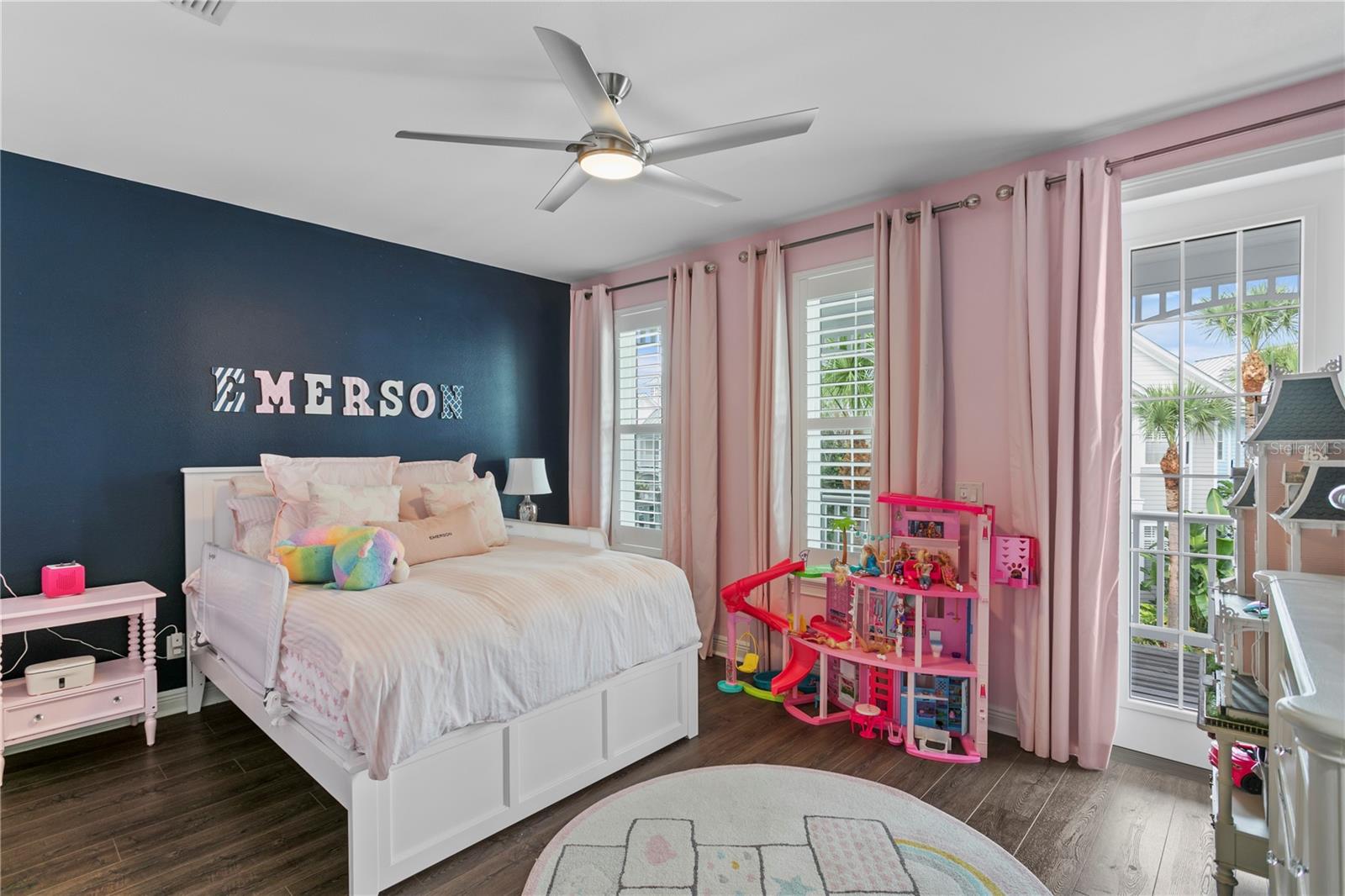 Image 46 of 79 For 928 Hemingway Circle
