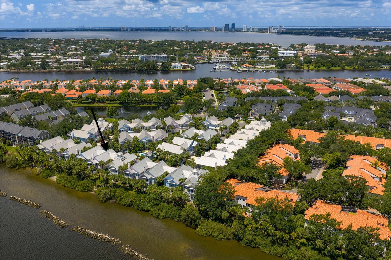 Image 73 of 79 For 928 Hemingway Circle
