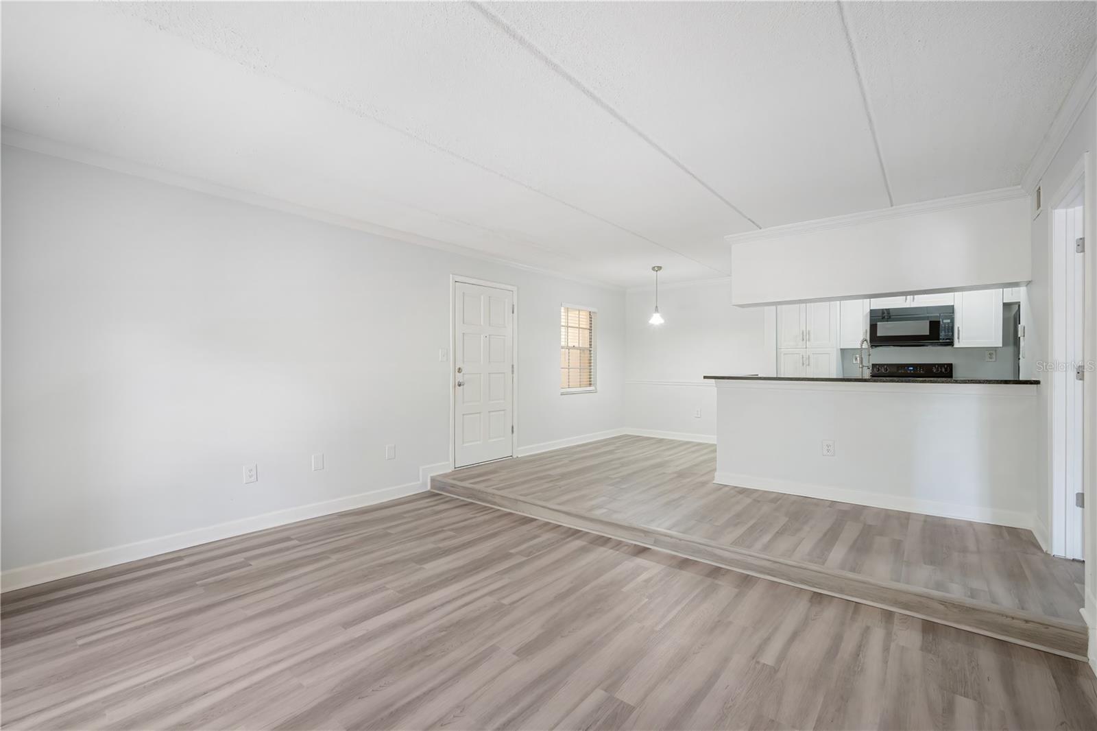 Image 3 of 21 For 5305 San Sebastian Court 125