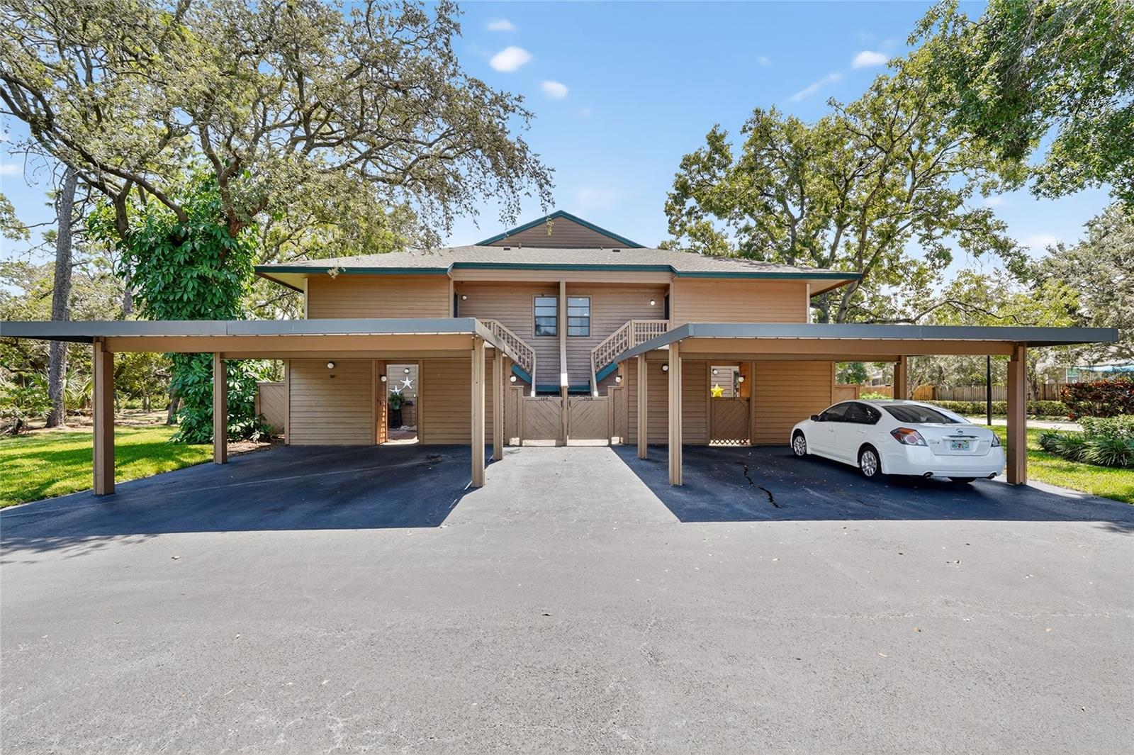 Details for 1306 Lennox Road E 1306, PALM HARBOR, FL 34683