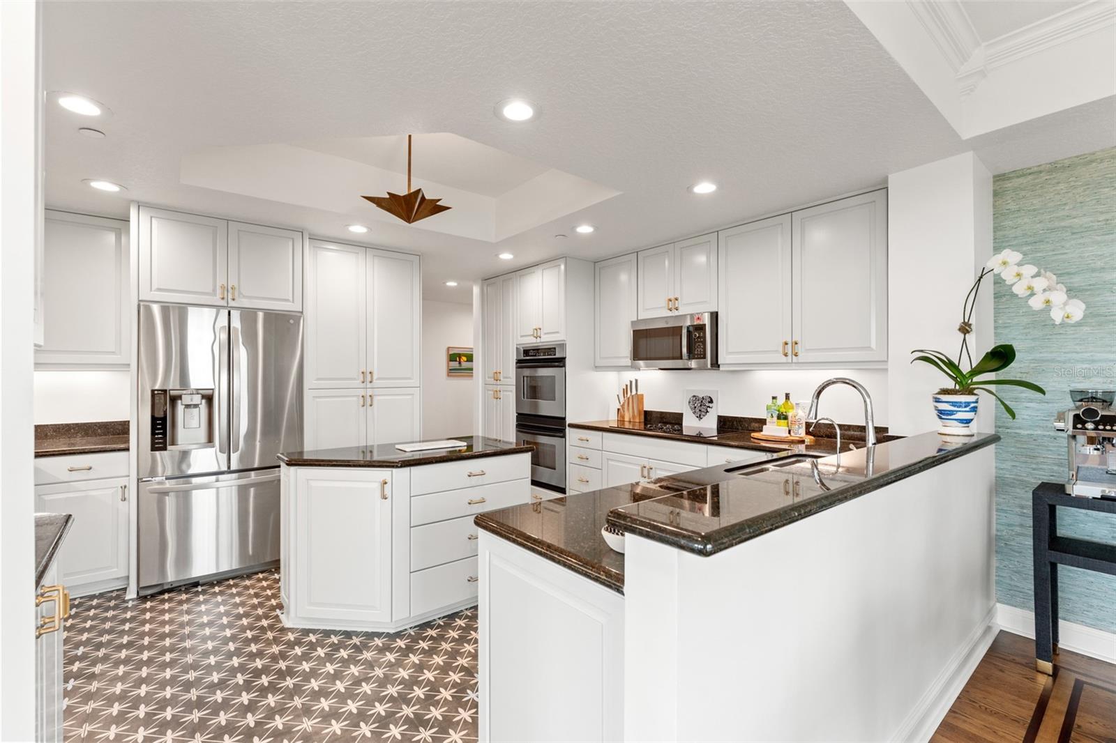 Image 26 of 74 For 555 5th Avenue Ne 414