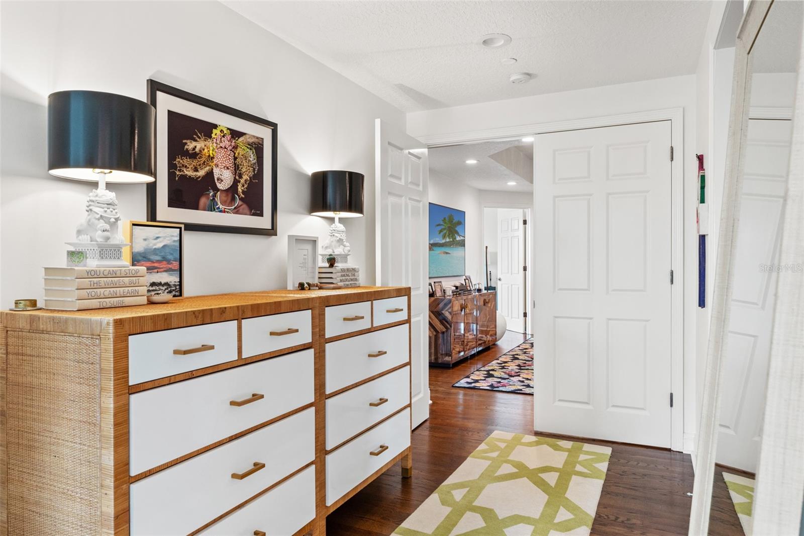 Image 42 of 74 For 555 5th Avenue Ne 414