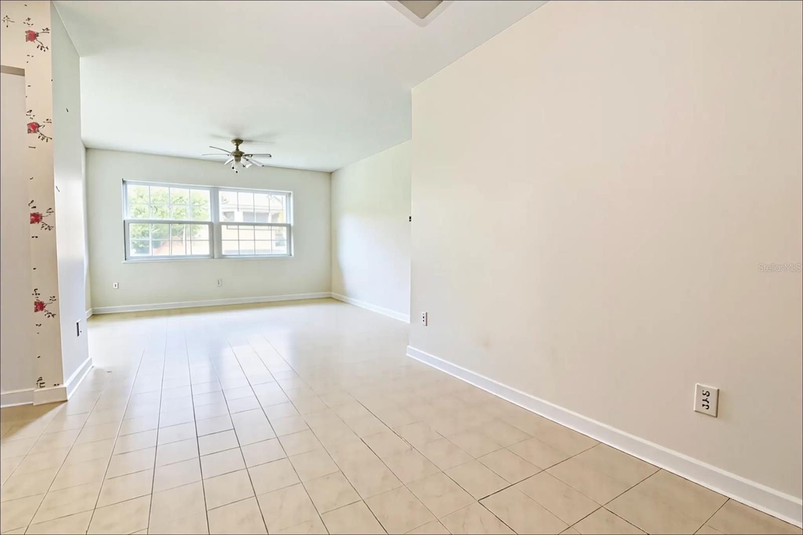 Image 10 of 49 For 12230 137th Street N