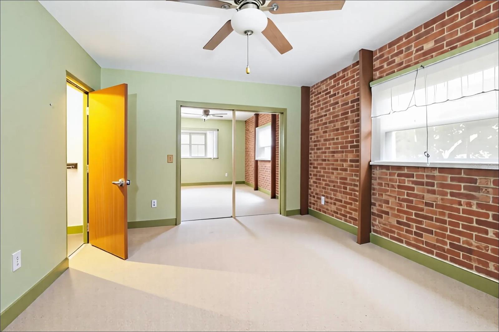 Image 24 of 49 For 12230 137th Street N