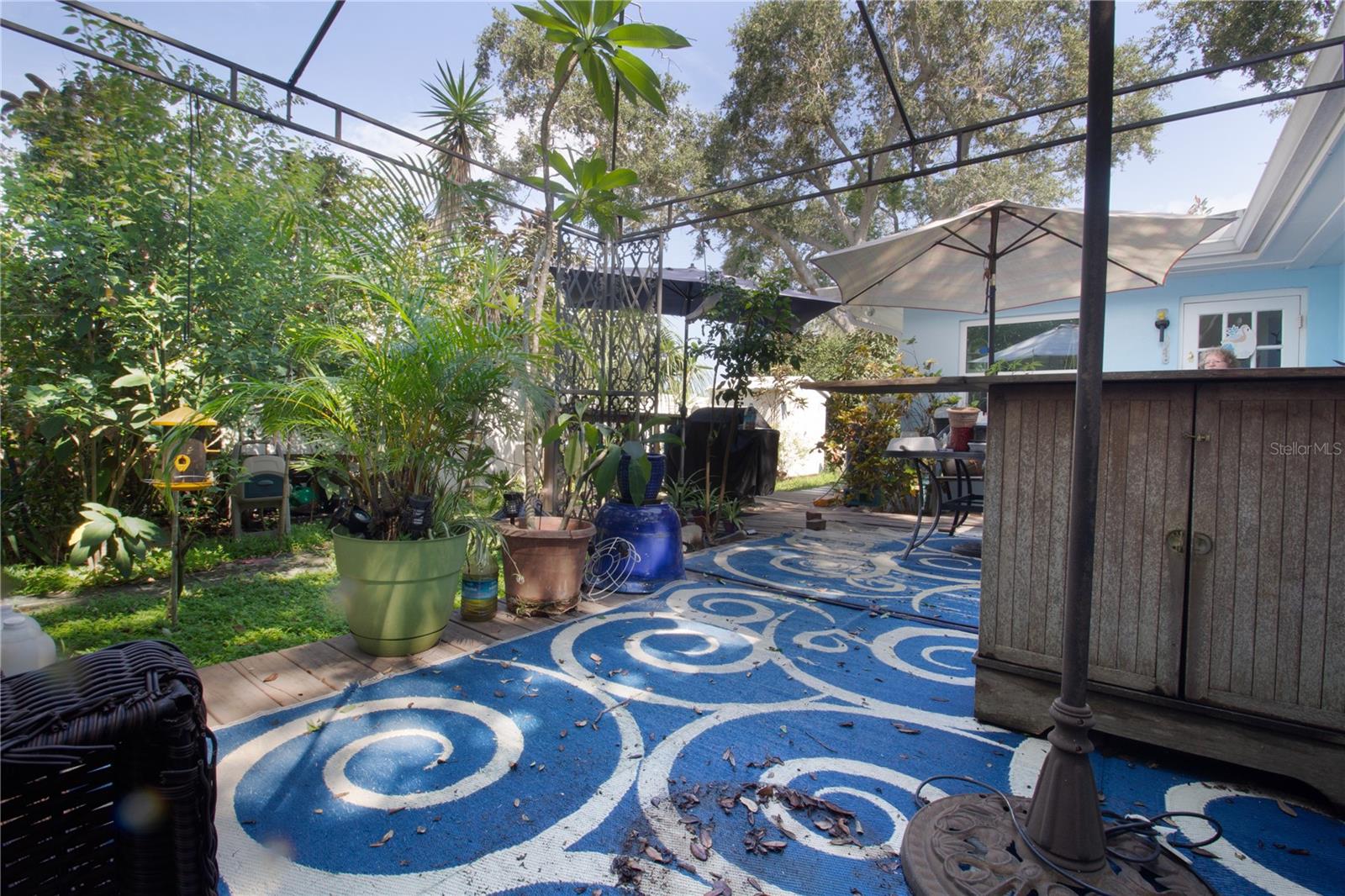Image 38 of 49 For 12230 137th Street N