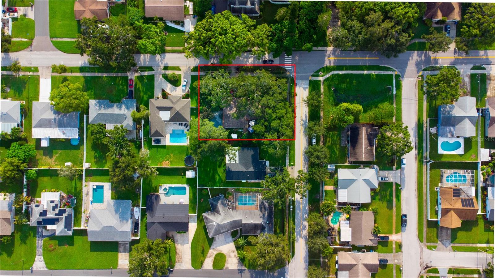 Image 39 of 49 For 12230 137th Street N