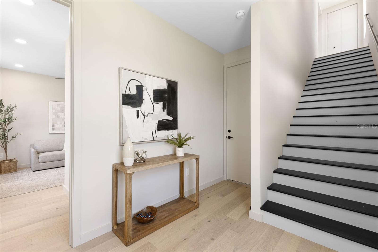 Image 3 of 55 For 2209 16th Street N