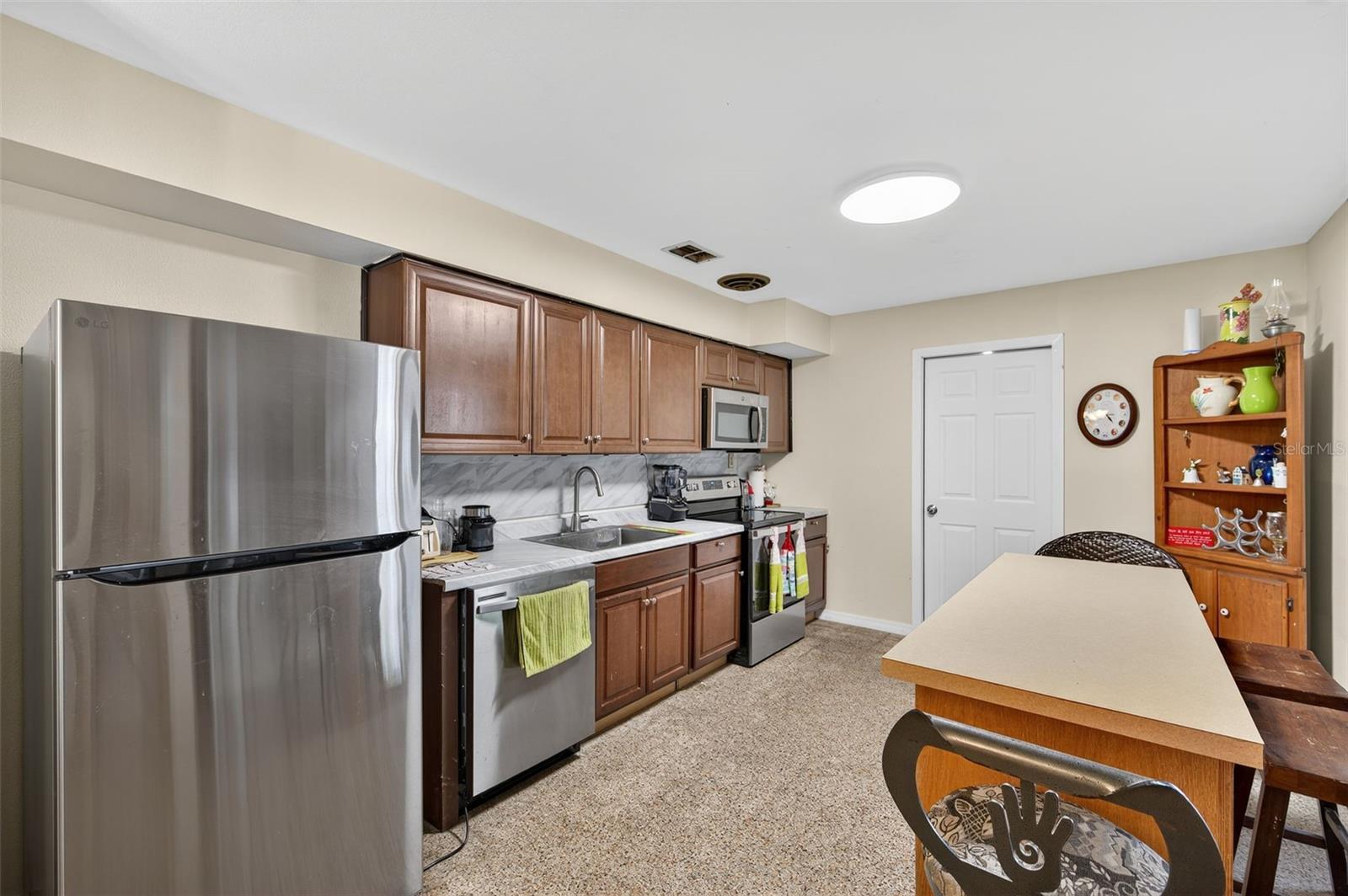 Image 14 of 36 For 4516 Renellie Drive