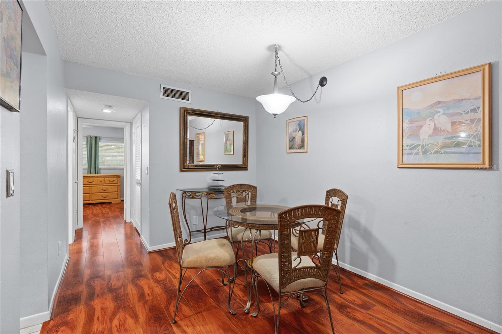 Image 8 of 27 For 2525 Bay Drive A44