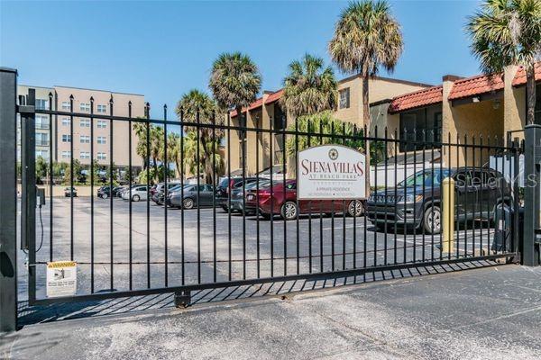 Image 21 of 25 For 5305 San Sebastian Court 127