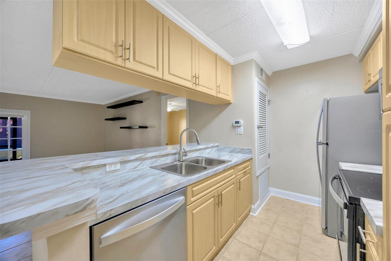 Image 6 of 25 For 5305 San Sebastian Court 127