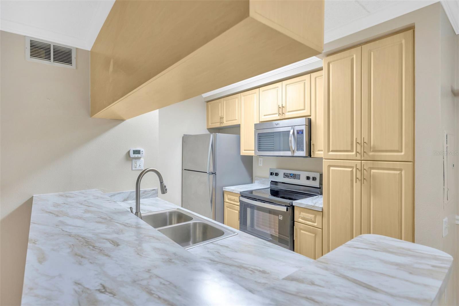Image 7 of 25 For 5305 San Sebastian Court 127