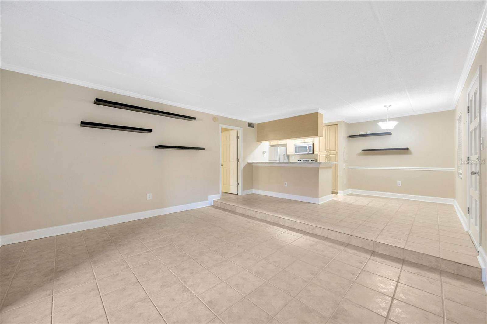 Image 8 of 25 For 5305 San Sebastian Court 127