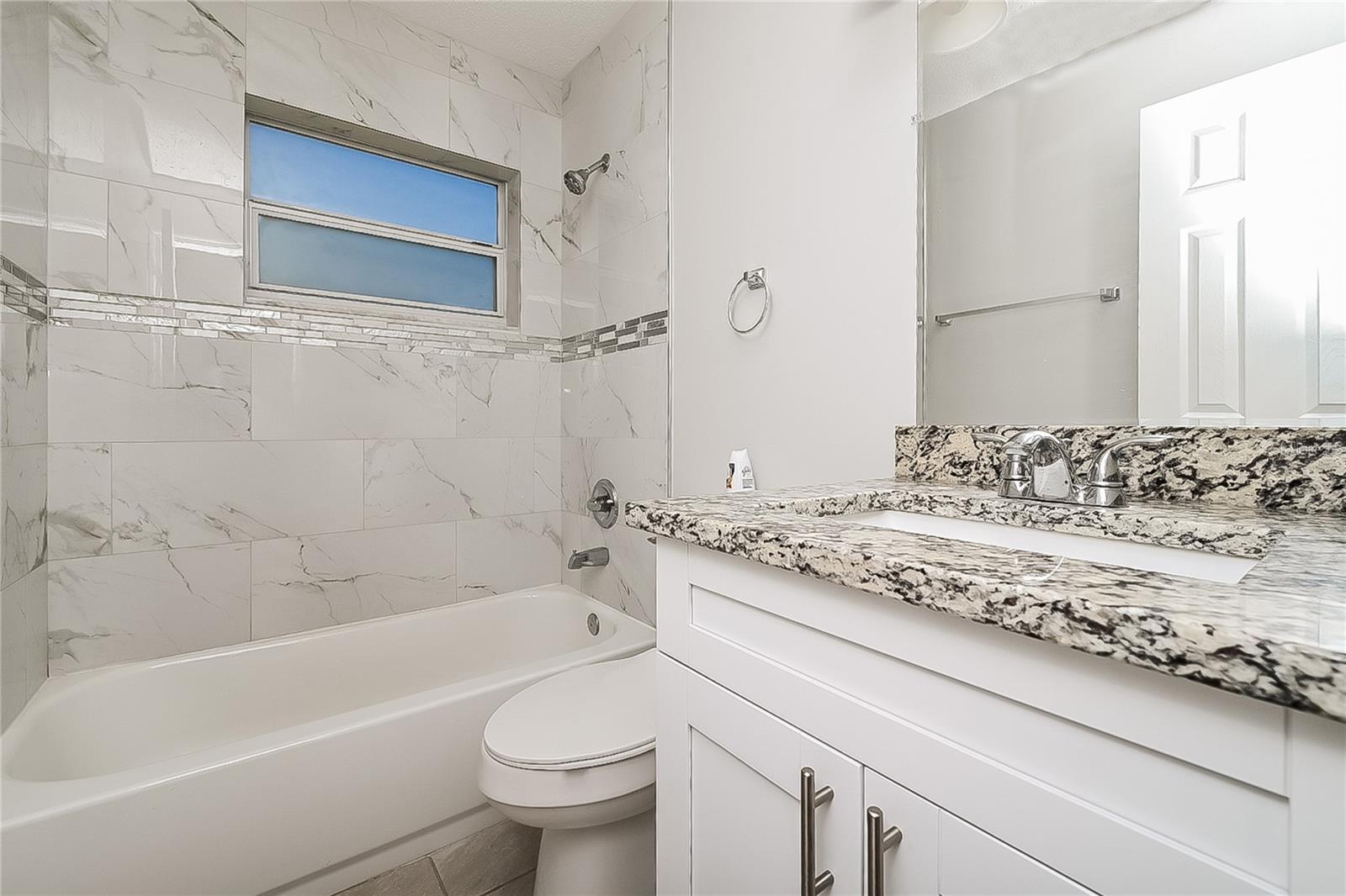 Image 14 of 16 For 9824 Richwood Lane