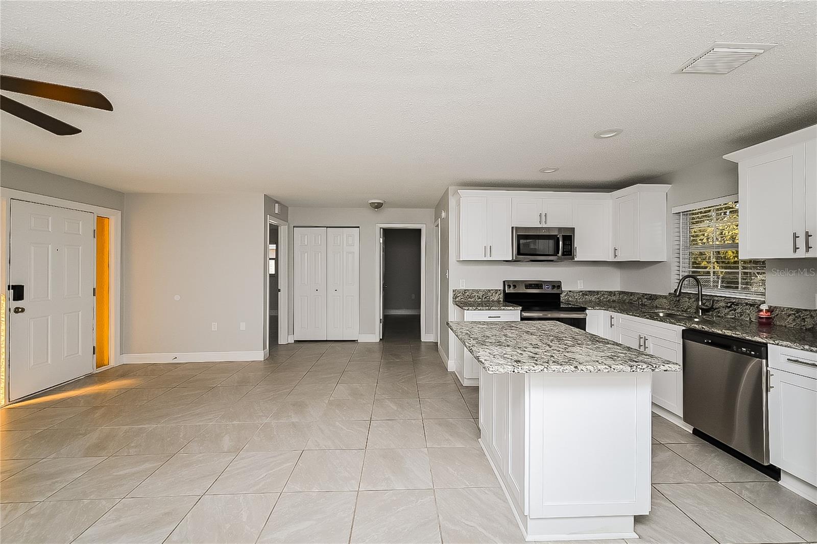 Image 4 of 16 For 9824 Richwood Lane