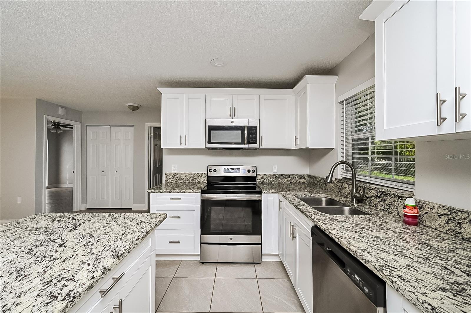 Image 5 of 16 For 9824 Richwood Lane