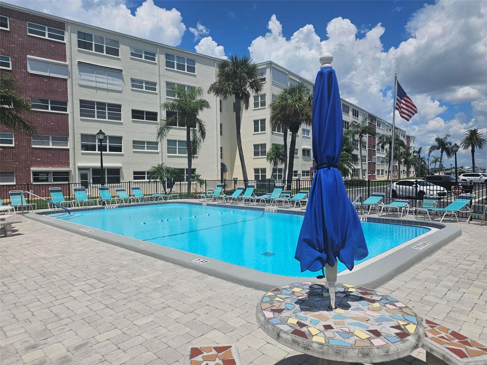 Image 17 of 23 For 5555 Gulf Boulevard 218