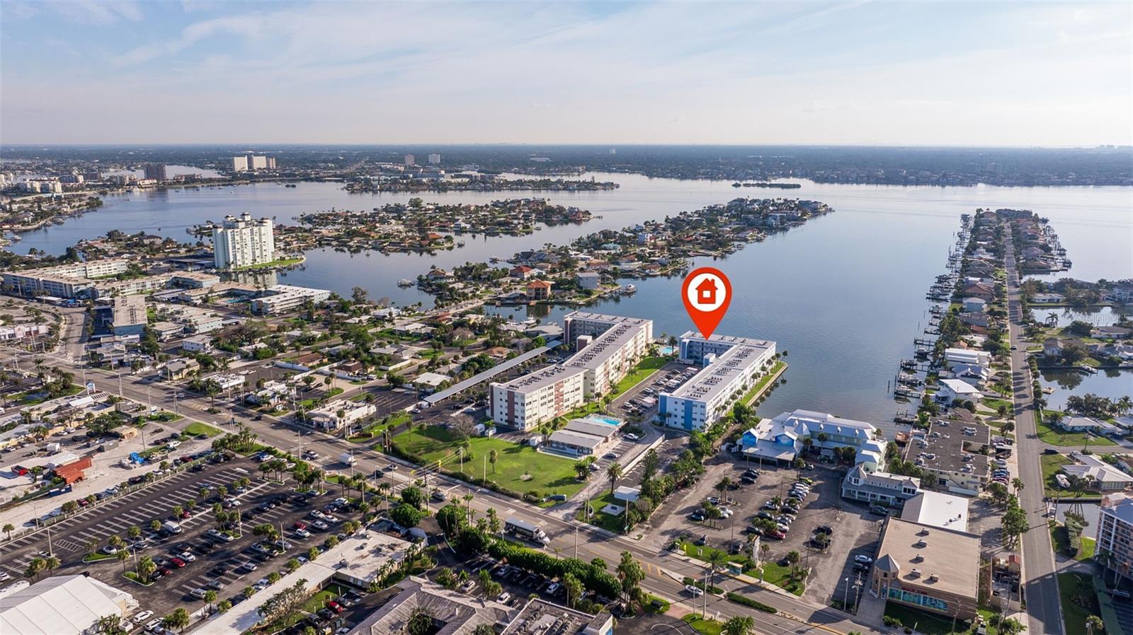 Image 20 of 23 For 5555 Gulf Boulevard 218