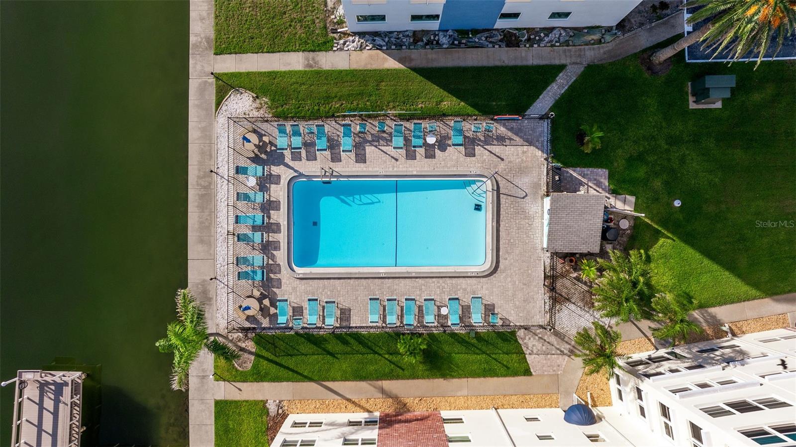 Image 21 of 23 For 5555 Gulf Boulevard 218