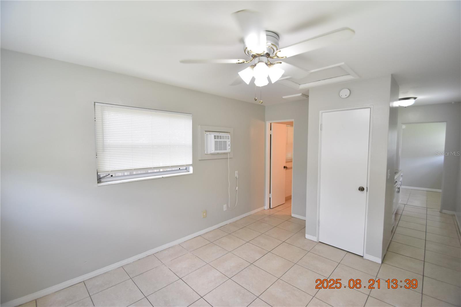 Image 11 of 18 For 5124 18th Avenue N Back