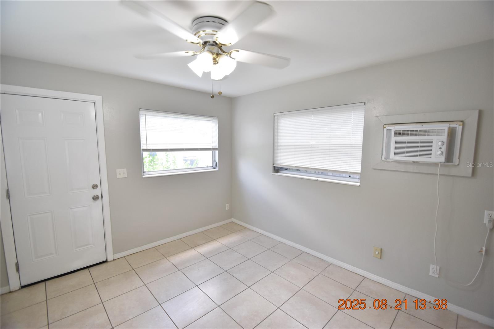 Image 8 of 18 For 5124 18th Avenue N Back