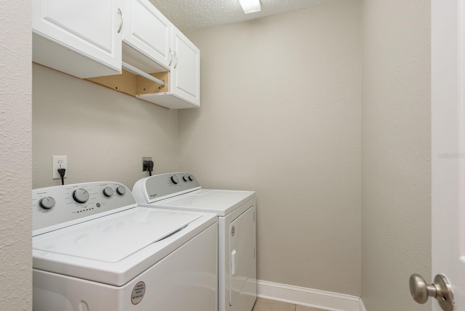 Image 21 of 29 For 3254 La Verne Court