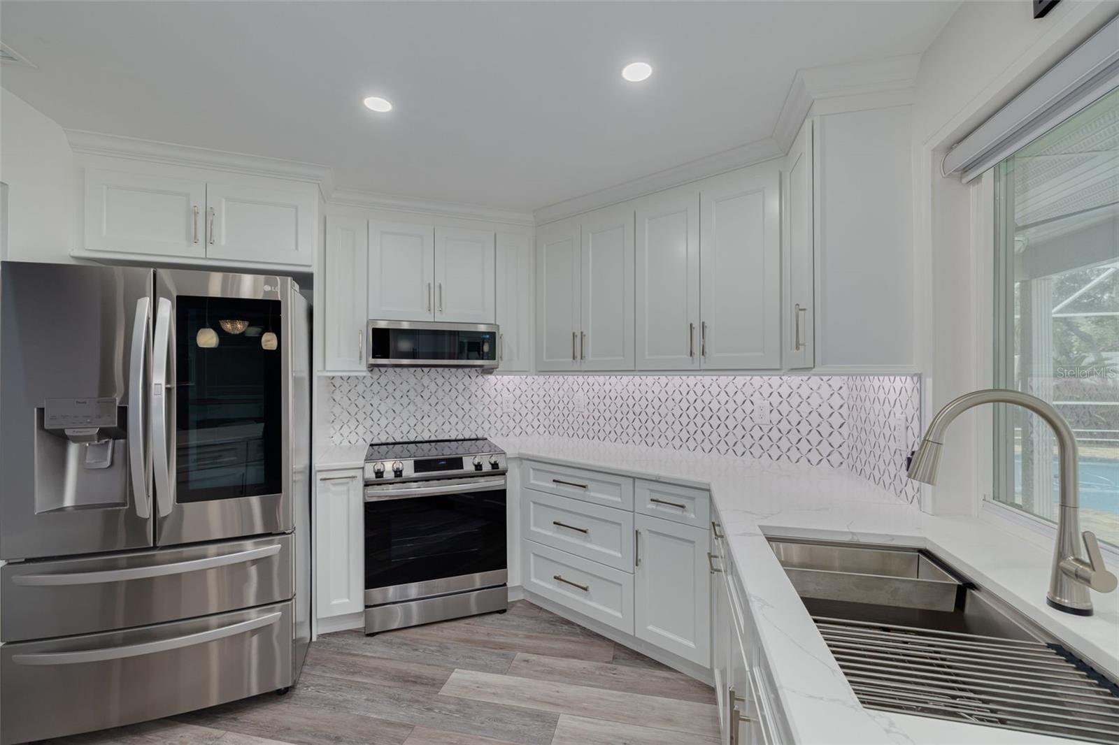 Image 16 of 46 For 3088 Enisglen Drive