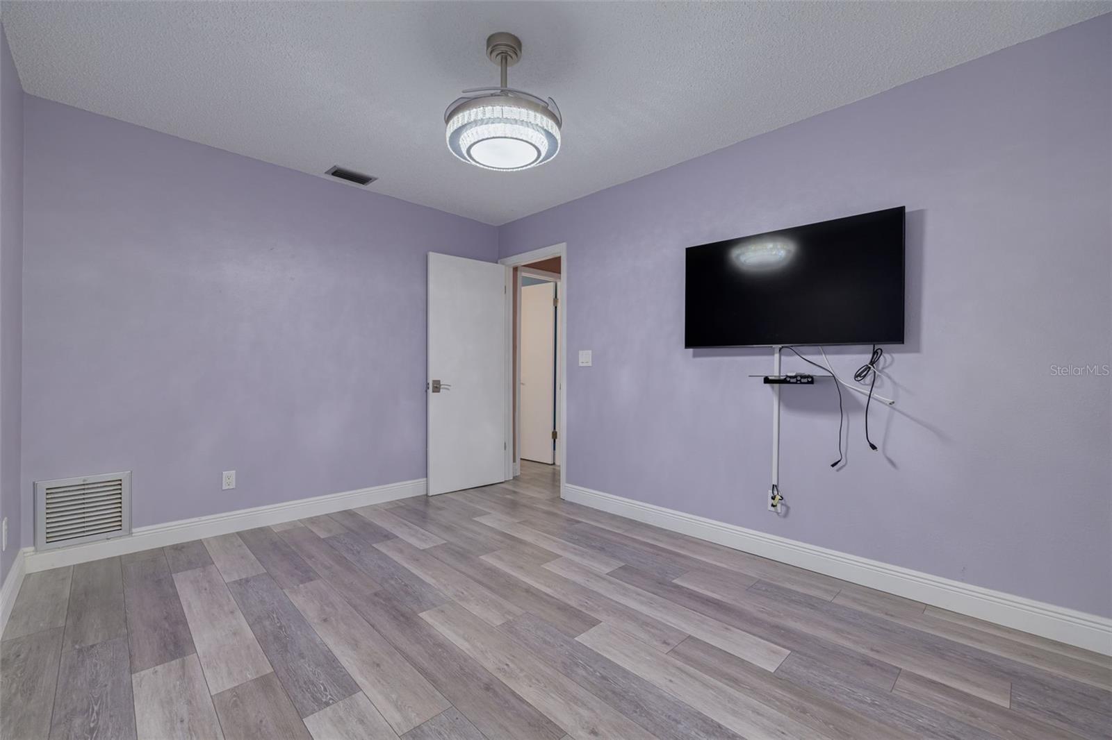 Image 30 of 46 For 3088 Enisglen Drive