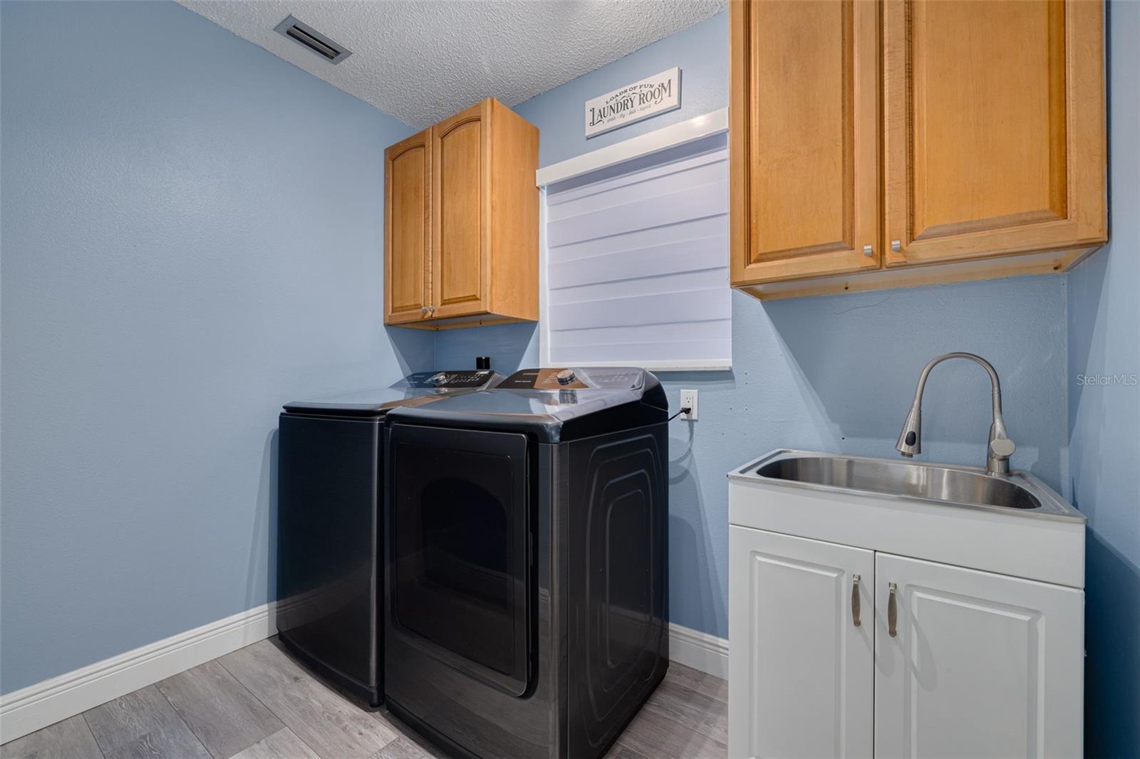 Image 37 of 46 For 3088 Enisglen Drive