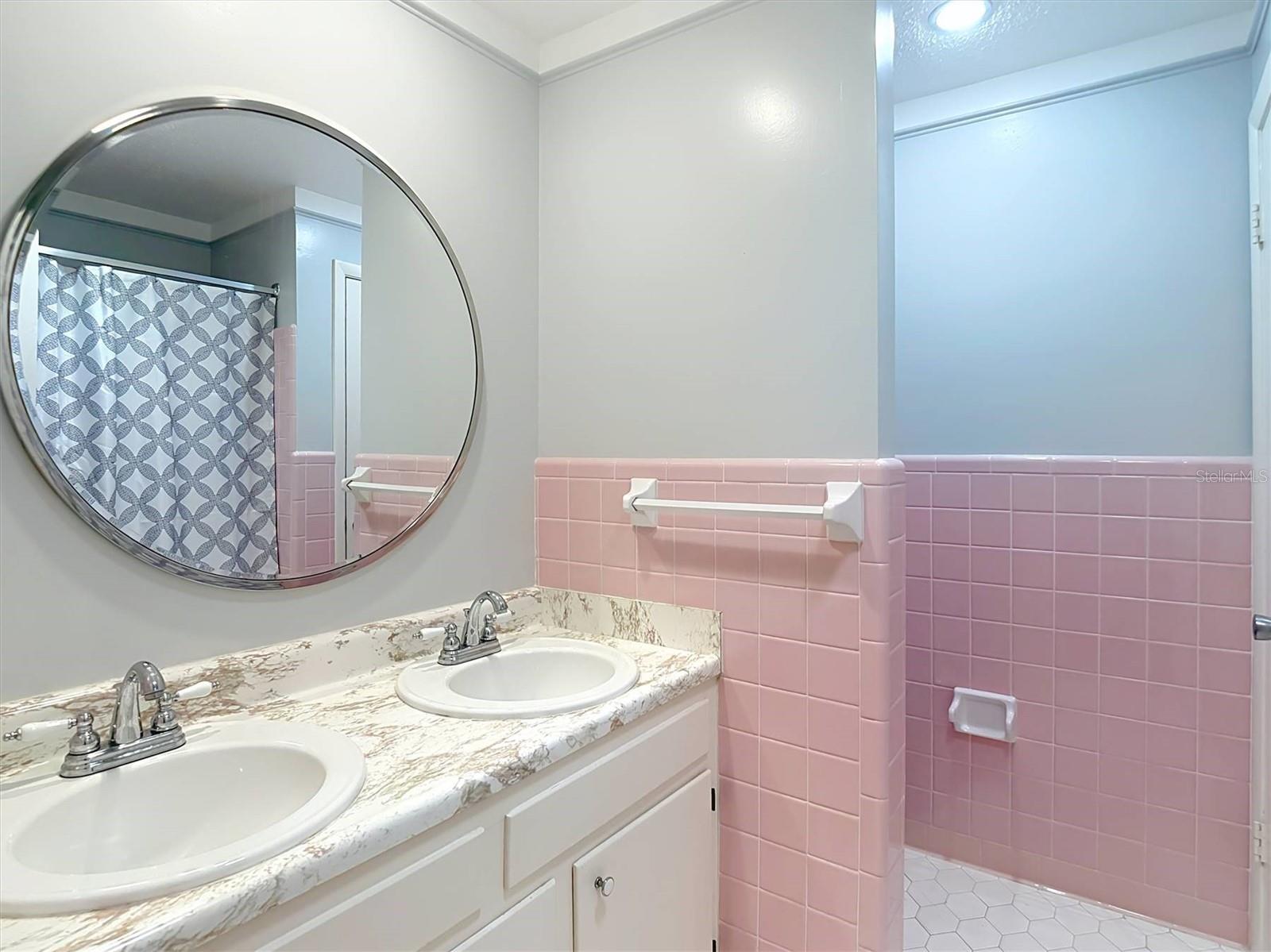 Image 44 of 68 For 1402 30th Street
