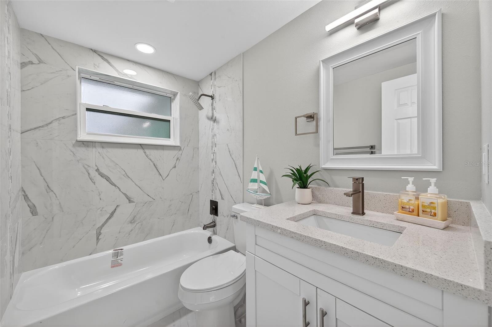 Listing photo id 20 for 5949 1st Avenue