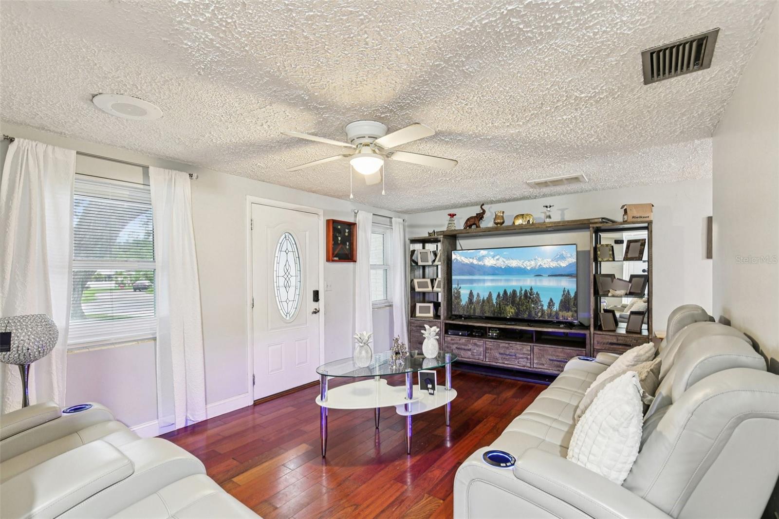 Image 3 of 28 For 5818 Baker Road