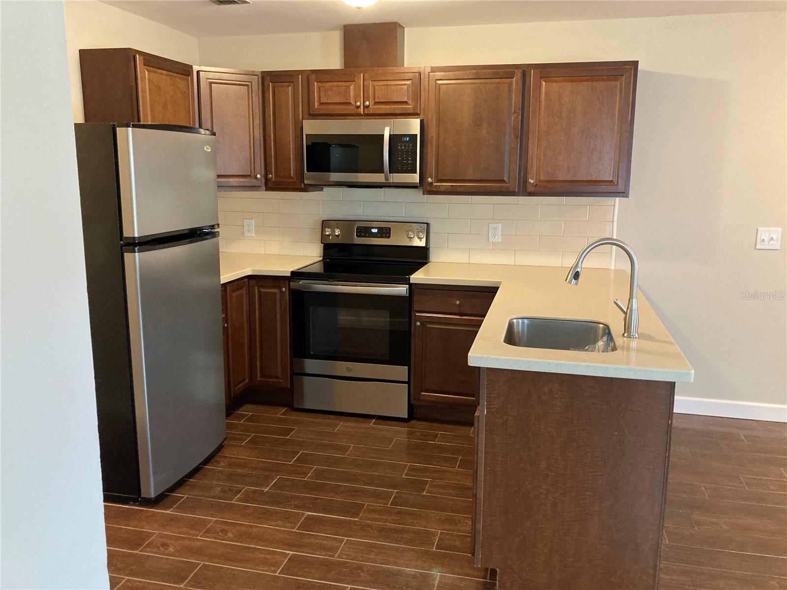 Image 6 of 24 For 7110 2nd Street N