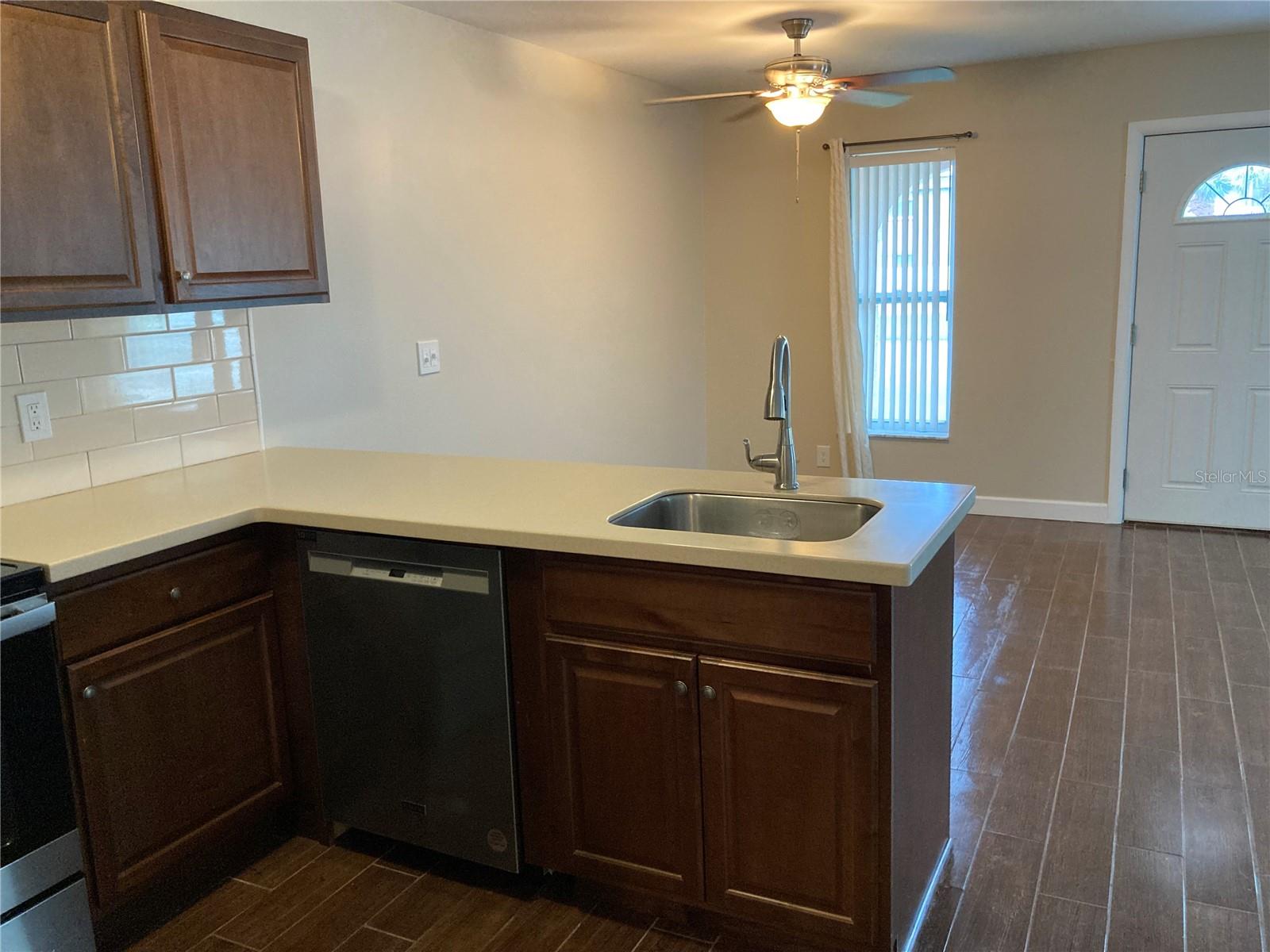 Image 7 of 24 For 7110 2nd Street N