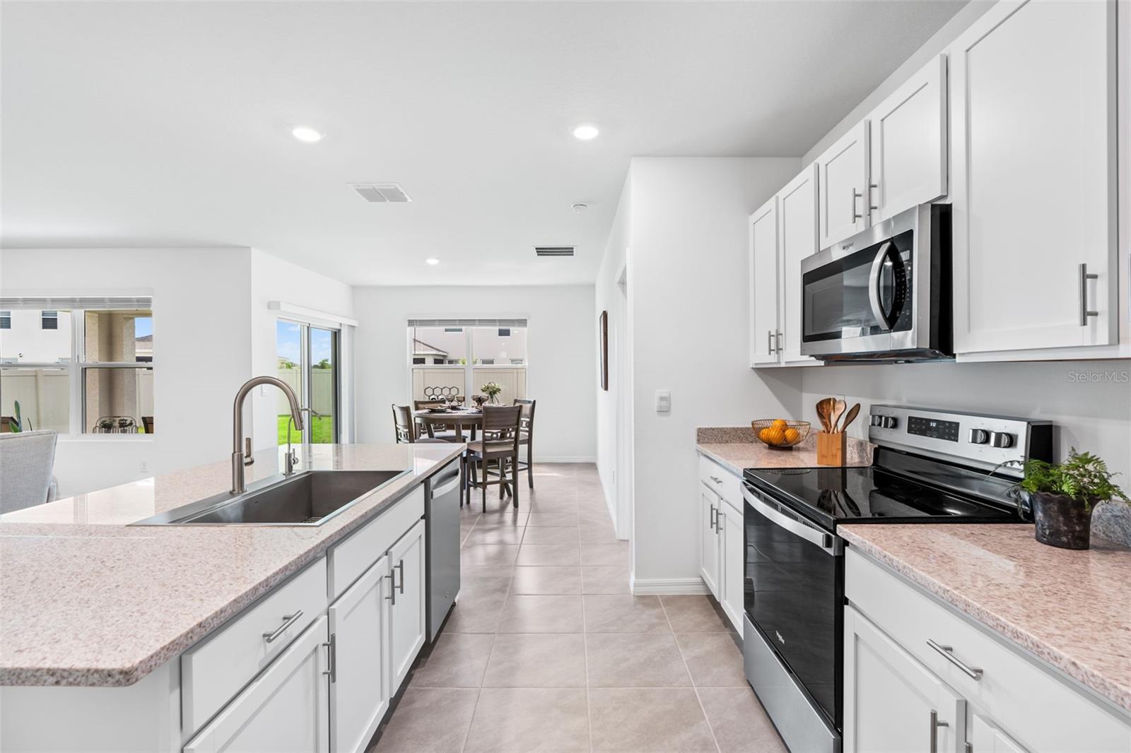 Image 11 of 44 For 5871 Halewood Way