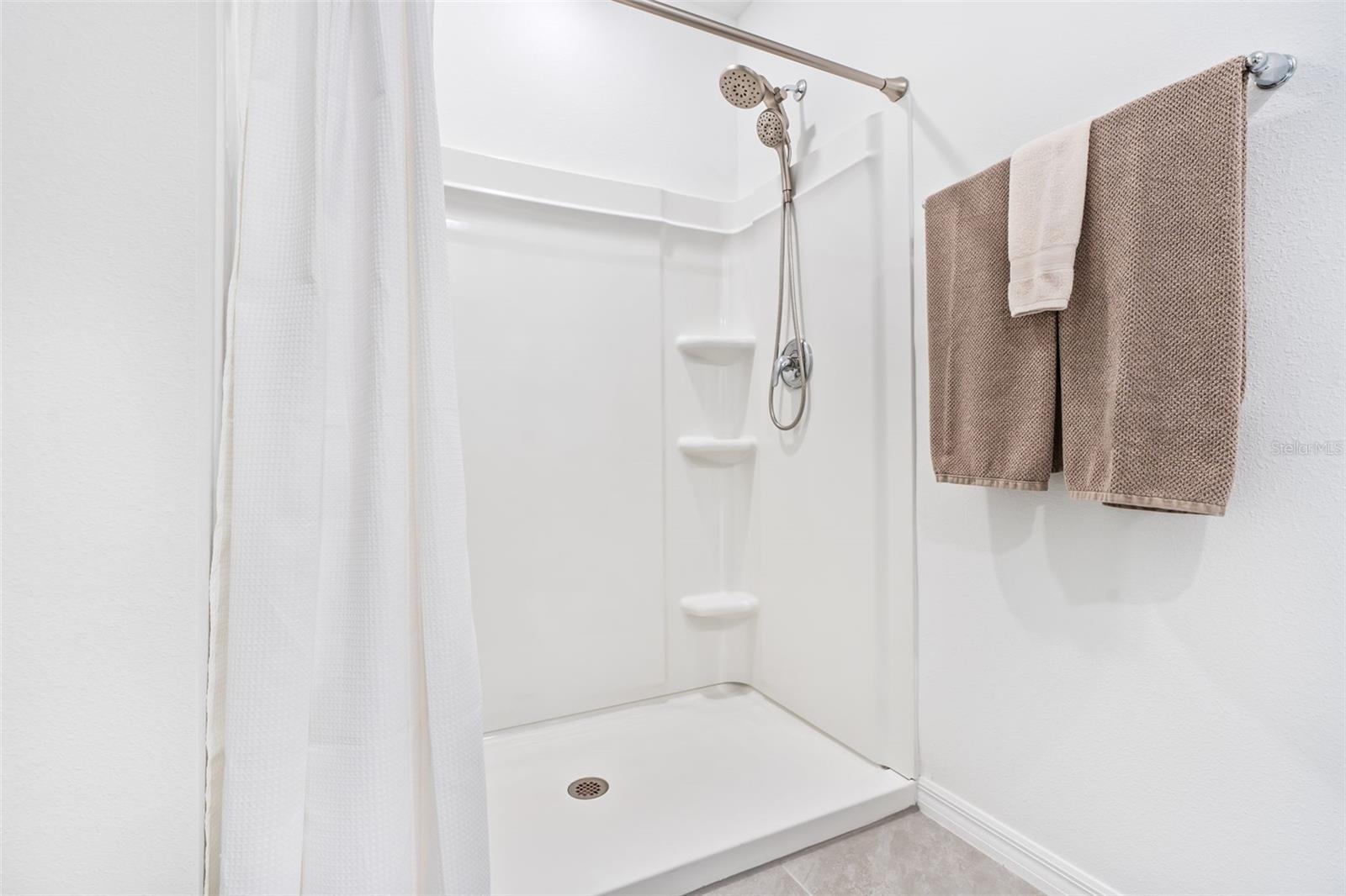 Image 22 of 44 For 5871 Halewood Way
