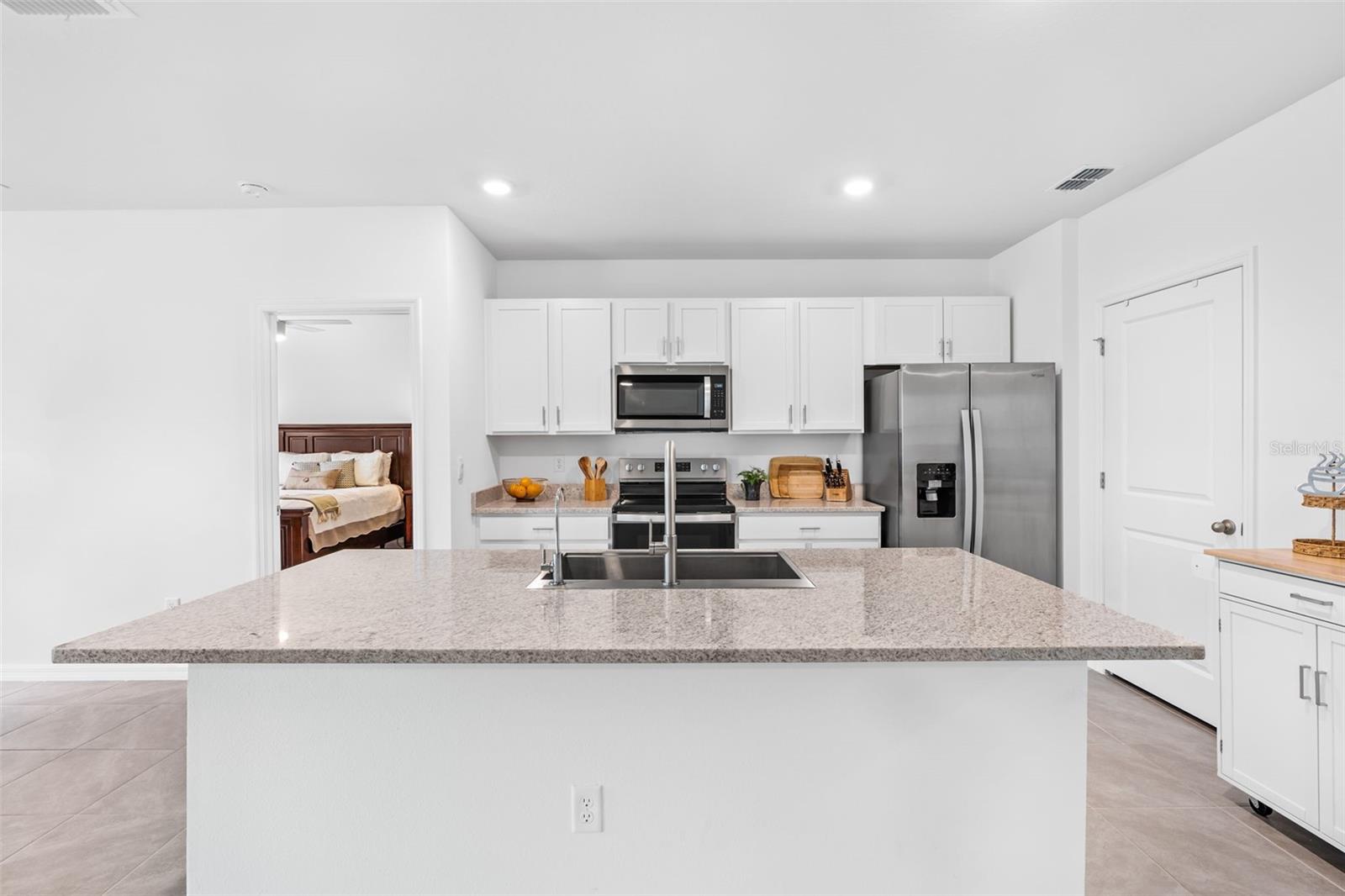 Image 7 of 44 For 5871 Halewood Way