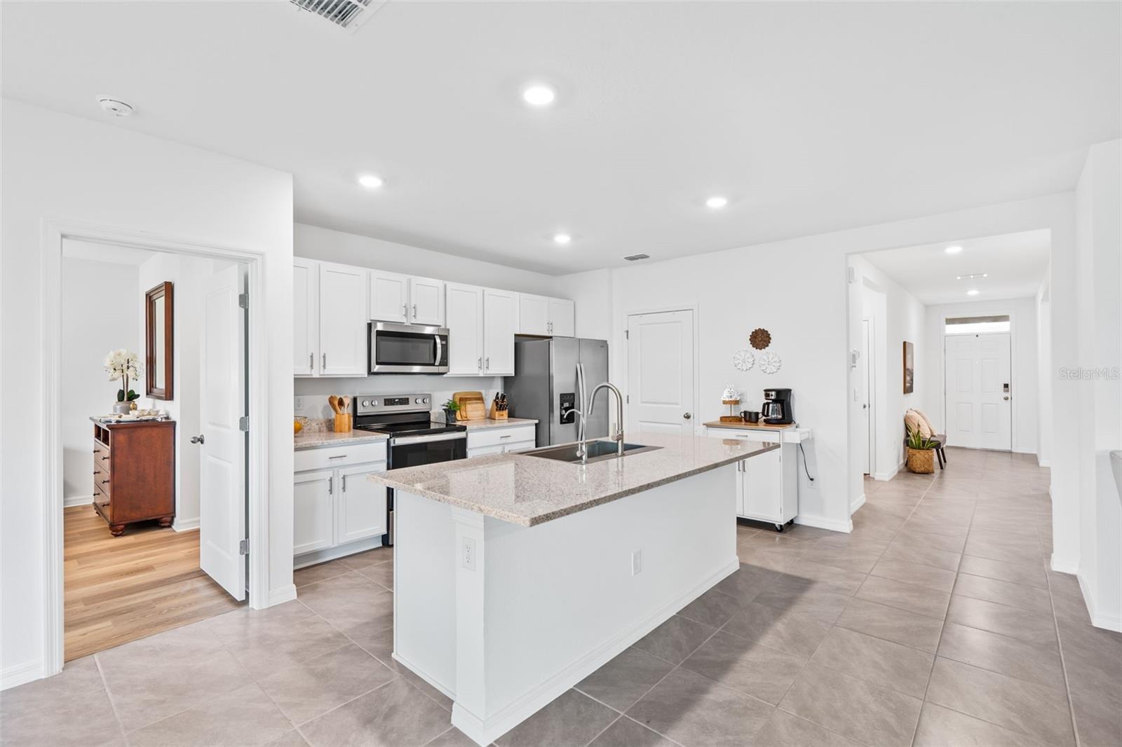 Image 8 of 44 For 5871 Halewood Way